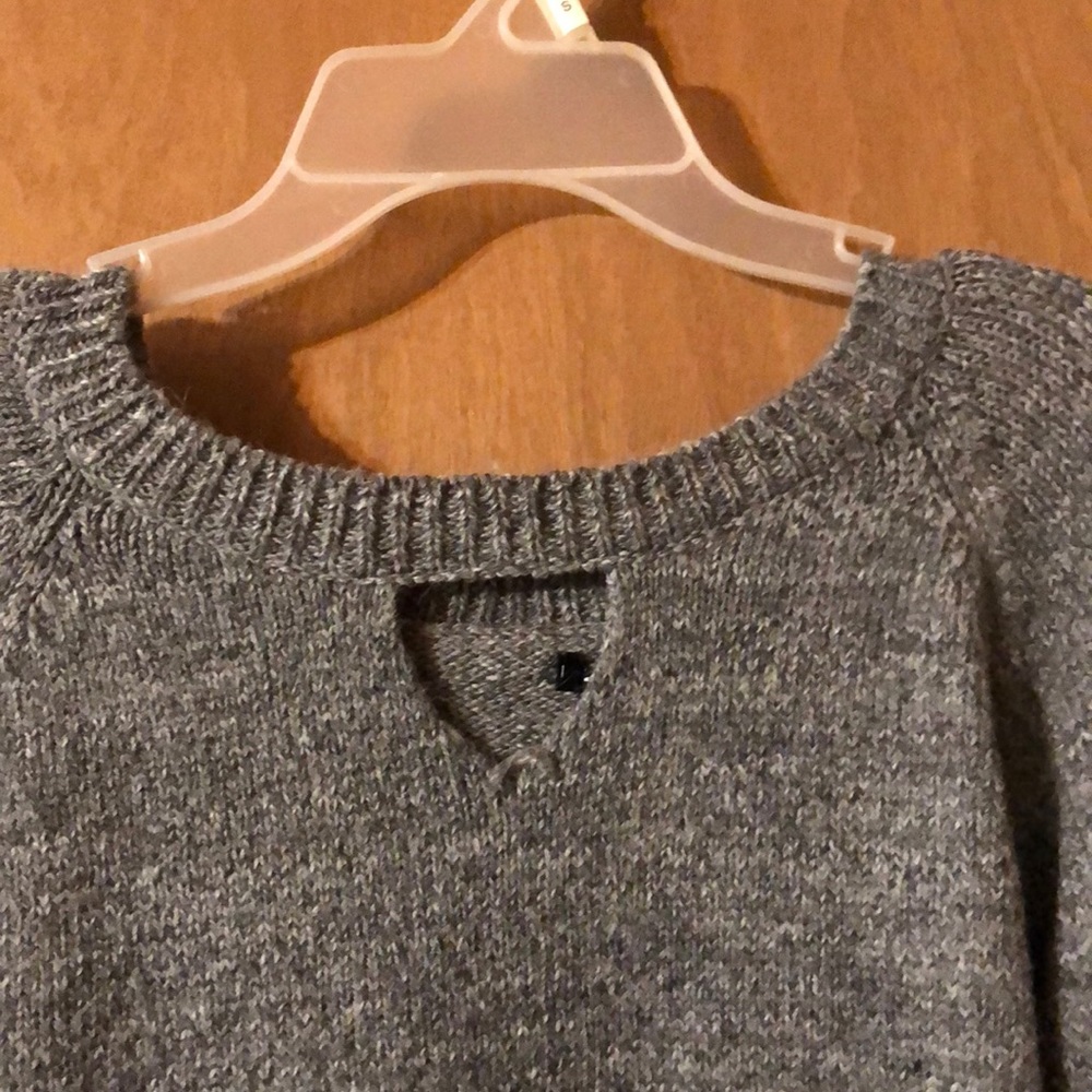 Sweater - Picture 3 of 3
